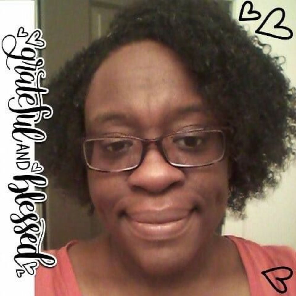 Meet your Posher, Pamela